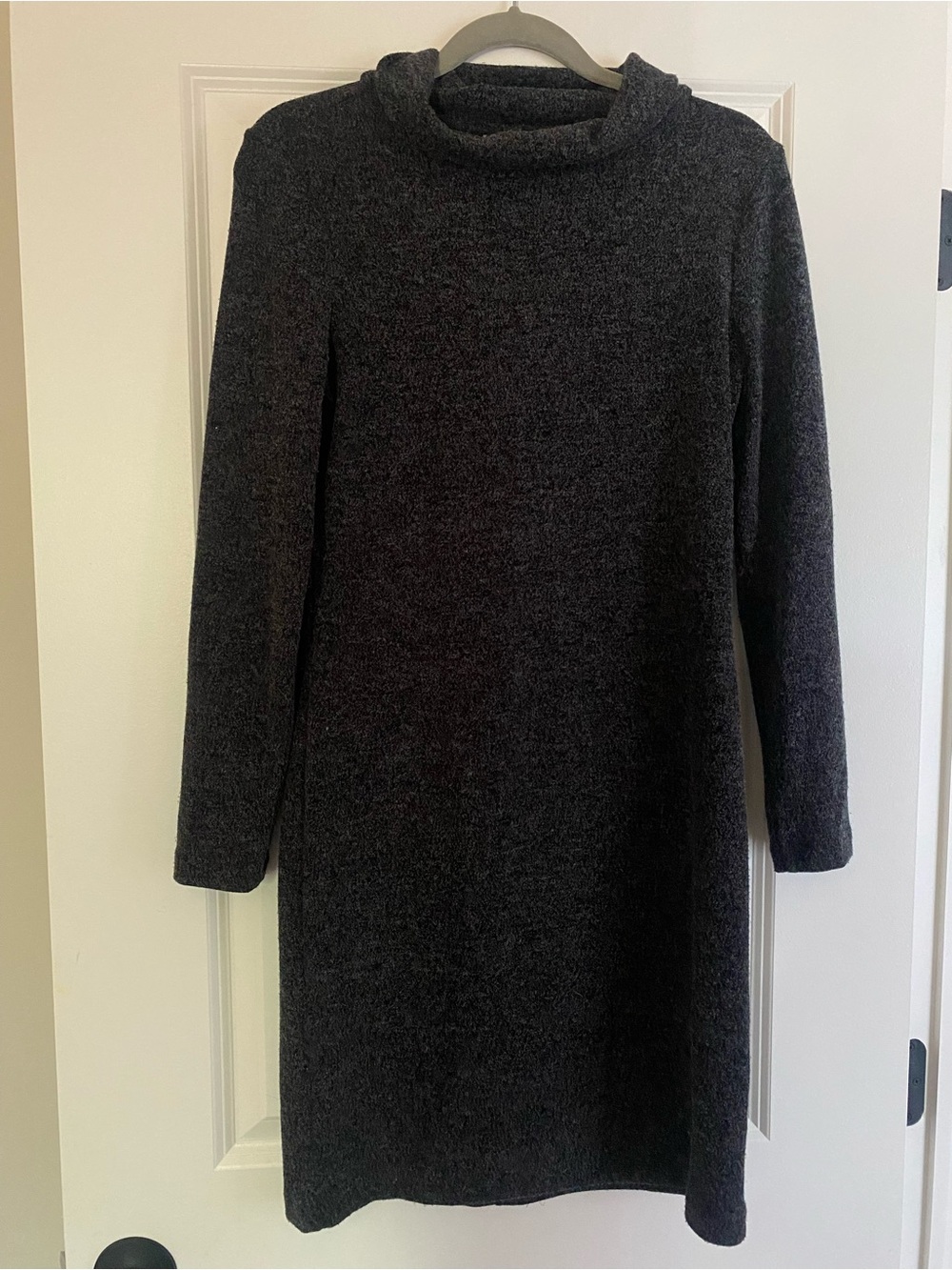 Banana Republic Charcoal Gray Knit Sweater
